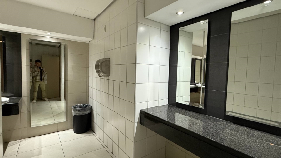 To Let commercial Property for Rent in Cape Town City Centre Western Cape